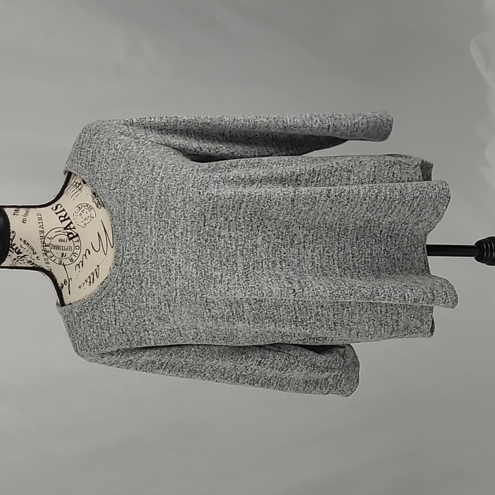 Grey Sweater criss Cross back - Picture 4 of 4